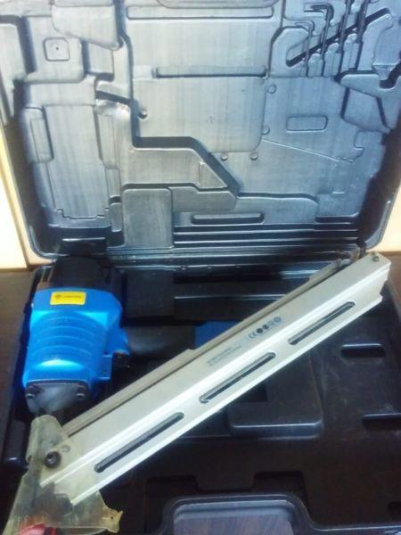 RONGPANG HEAVY DUTY NAILER IN BASE