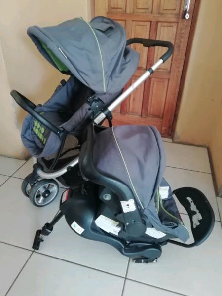 Chelino 3-in-1 travel system with isofix base