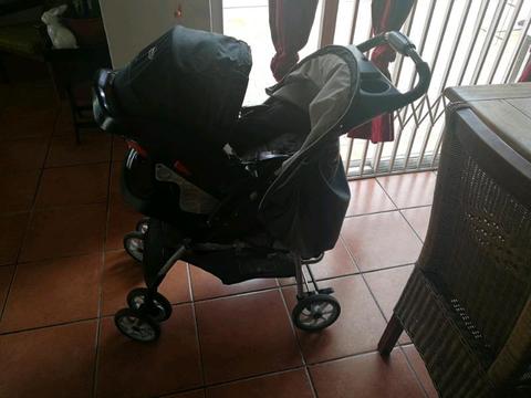 Graco baby pram & Car seat