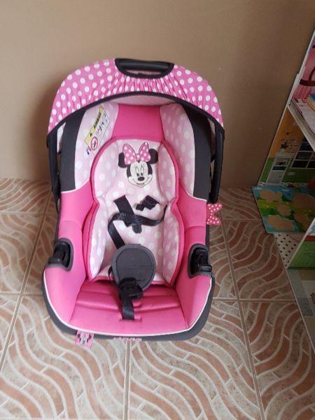Minnie Car Seat & Pram