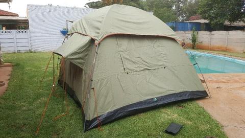 Howling moon 4 man tent, 3m x 3m