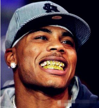 Hip Hop Grills Gold Teeth Set