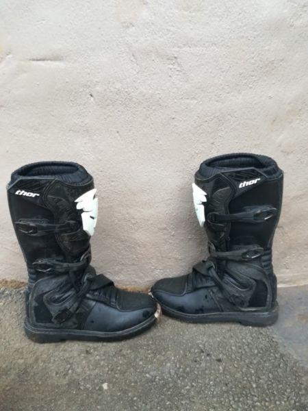 Thor boots