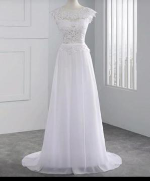 SLIMMER FIT WEDDING DRESSES ON HIRE