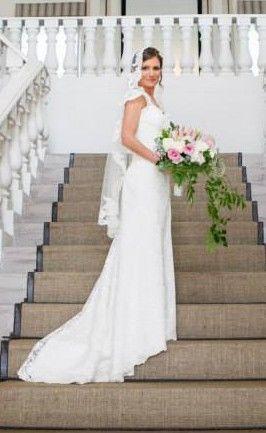 Ivory Lace Wedding dress