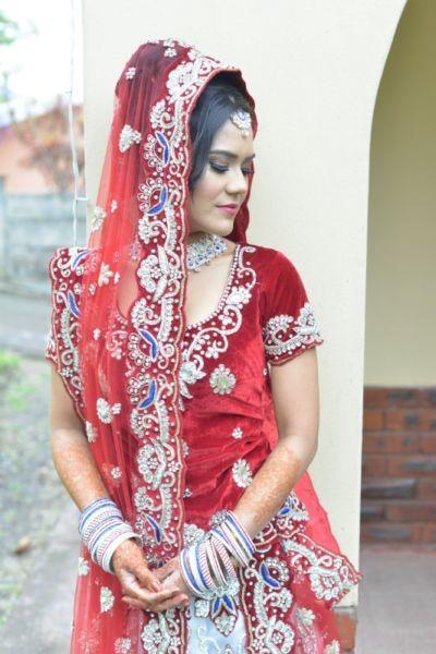 SECOND HAND BRIDAL LAHENGA FOR SALE