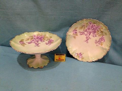 R240.00 … 2 Piece Bone China Cake Stand And Server Plate. Diameter: 22cm. Possibly Meissen