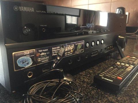 Yamaha RX-V 571 7.1 Channel AV Receiver