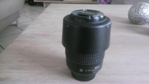 Nikon 55-200mm F 4-5.6g Ed If Af-s Dx Vr