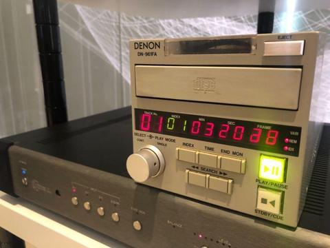 DENON DB-961 FA PROFESSIONAL VINTAGE CD PLAYER