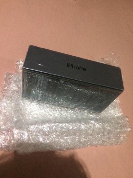 IPhone 8 brand new sealed