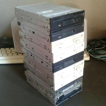 Floppy Drives Desktop x 9
