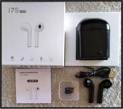 I7S TWS Wireless Bluetooth Earphones and 32 GB SDcard