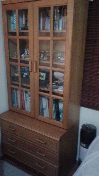 Wall units with Oak trim and doors