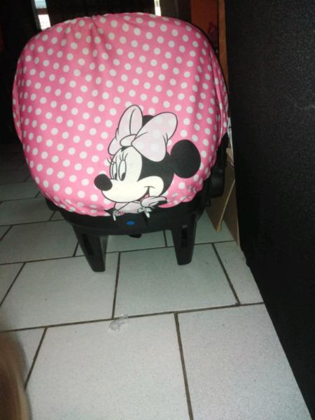 Mini mouse carrier chair