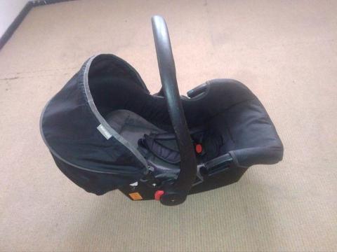 2nd hand baby cot and car seat for sale