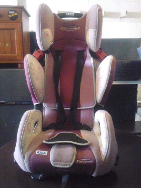 Baby car seat