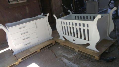 Baby Cot and Compactum-R 4999,00 Sur 08