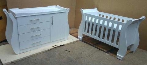 Baby Cot and Compactum-R 4499,00 Sur 15