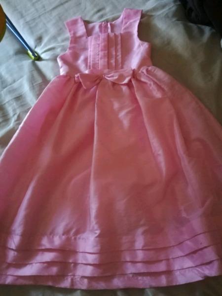 Girls dress size 6to7 kuilsriver