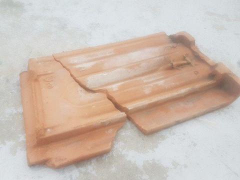 looking for clay roof tile
