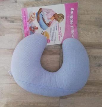 Baby Snuggle Pillow R120