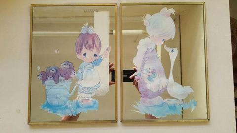 2 Mirrors with pictures for kids room