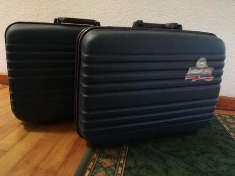 Travelling suit cases