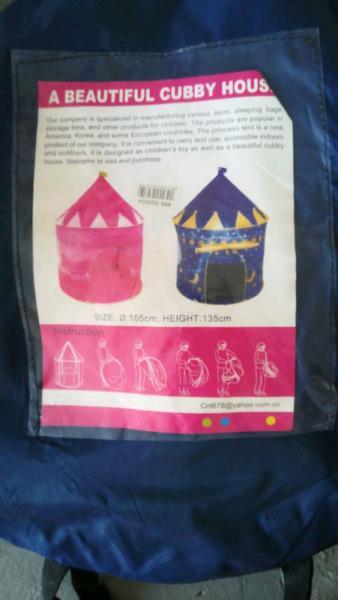 Kids tent and Caroum Board