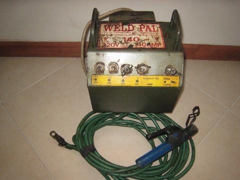 Welding Machine Oil Cooled, 220V - 140amp, with 9 meter long holder cable