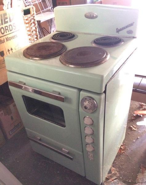 Retro 1966 Defy stove