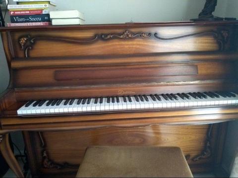Piano, Dietmann, Excellent condition!