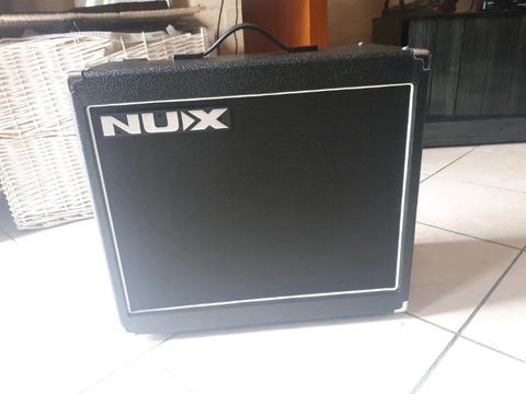 Nux Guitar Amp