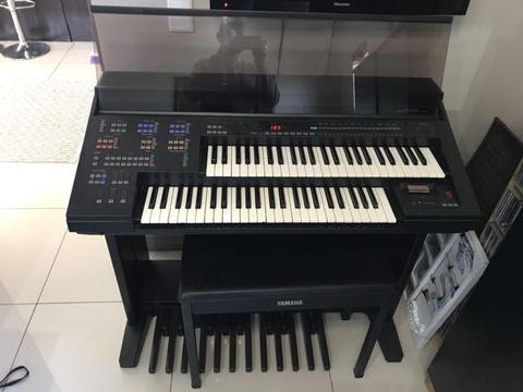 Yamaha HS 4 Organ
