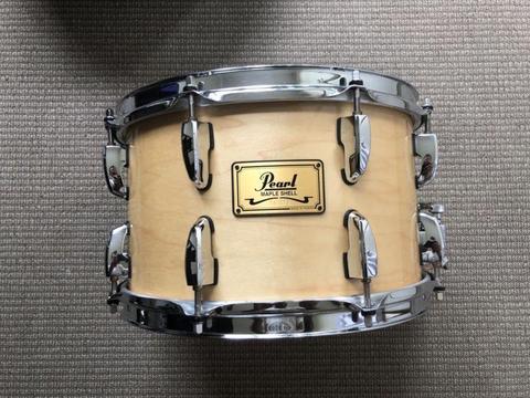 Pearl M1207 snare drum