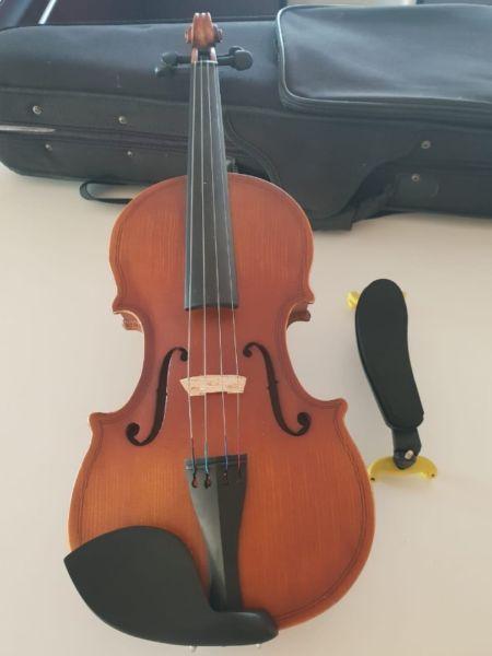 Violin, Grade R or 1 kids (1/4 size) Perfect condition