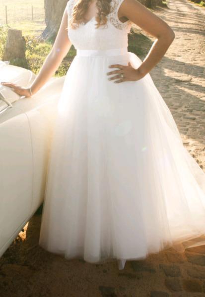 X2 Beautiful Wedding Dresses for Hire