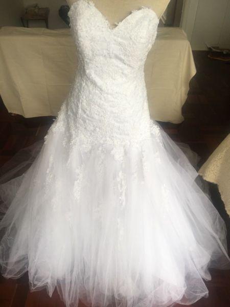 Beautiful wedding Dress for Sale