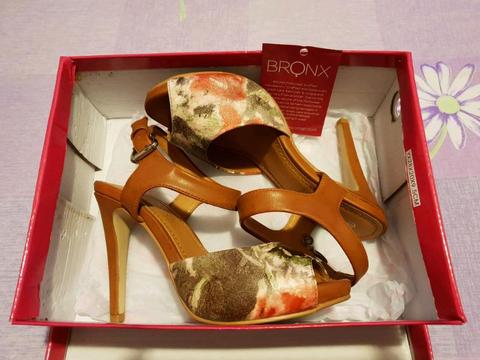 Bronx listette size 3