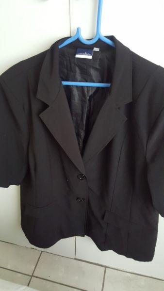 Ladies jacket size 46 R50 excellent condition