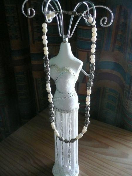 SILVER AND PEARL NECKLACE