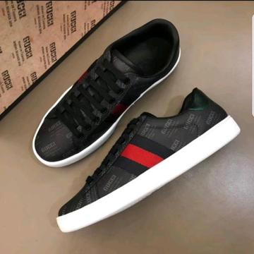 Gucci black sneaker