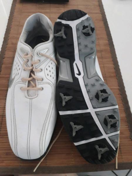 Nike Golf Shoes - Men's Size 9