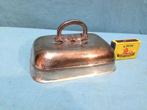 R40.00... Café Du Monde Butter Dish Lid. 13 X 10 X 5cm. NOTE: Lid Only