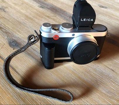 Bargain - Own a new Leica