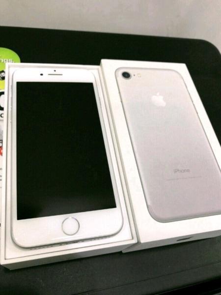 Iphone 7 32 Gb With Box For Sale