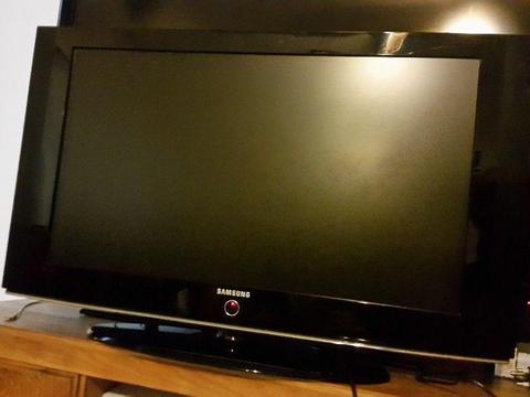 Samsung 37" LCD Tv For Sale