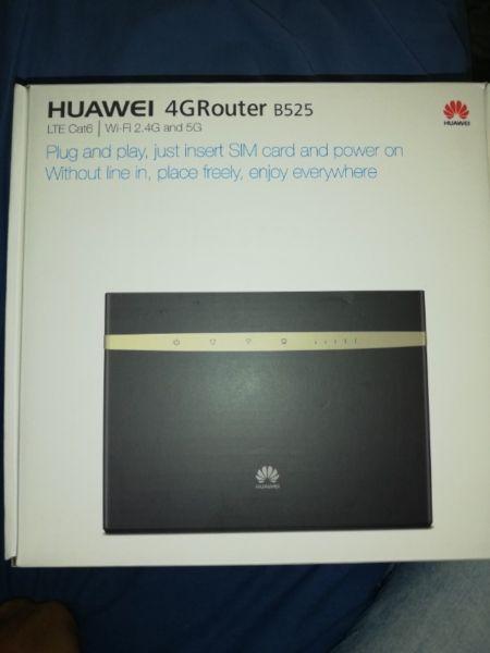 Huawei b525 router for sale brand new