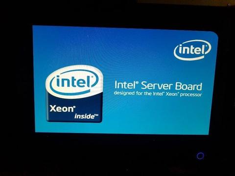 Intel S3000 Server Board