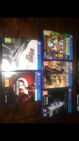 PS4 1Tb console with games